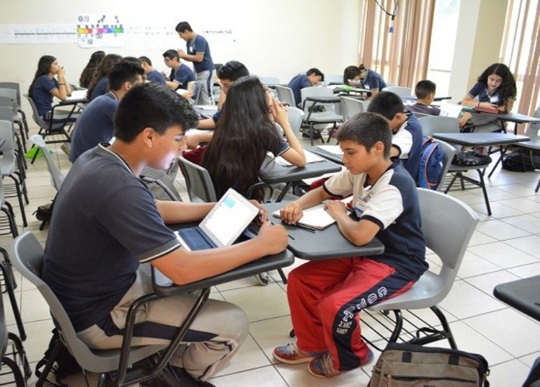 Premiarán a los estudiantes con los mejores promedios en Chihuahua