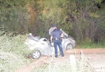 Un muerto y dos heridos en accidente rumbo a evento de la UACH; no son estudiantes