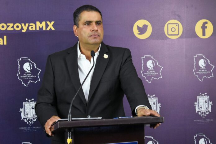 ALCALDE ALFREDO LOZOYA VACUNAS