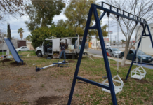 Mantiene Gobierno Municipal trabajos de reparación e instalación de mobiliario en parques de la ciudad