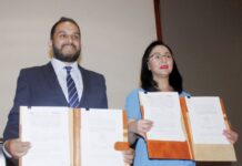 Firma ICHMujeres convenio de colaboración con el Icatech