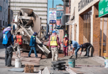 Tiene avance del 60 por ciento remodelaciones en baquetas de la avenida Juárez