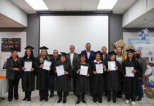 Concluyen 10 empleadas de la empresa Aptiv Parral su Educación Básica en el ICHEA