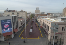 Embellecen zona peatonal de la calle Libertad con retoque de pintura