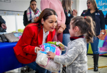 Agilizan entregas de Abrigos que Abrazan por bajas temperaturas