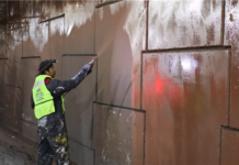 Concluye Municipio con pintura de muros de contención en Periférico de la Juventud