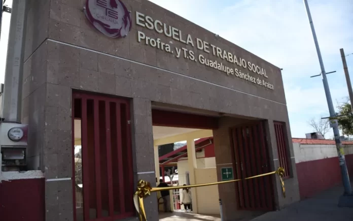 escuela trabajo social
