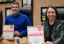 Entrega SIDE distintivo “Chihuahua Market” a 19 empresas y productores
