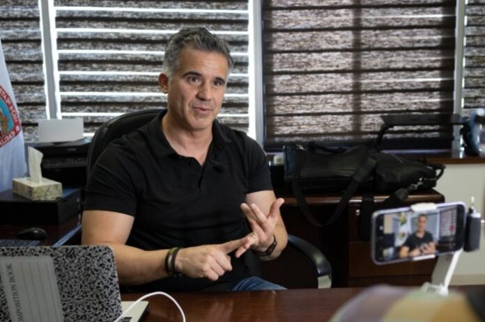 Luis Aguilar
