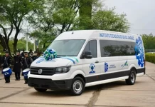 Entregan unidad de transporte al Instituto Tecnológico de Ciudad Jiménez