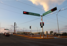 Concluye Municipio con semaforización, modernización y ampliación en Circuito Universitario