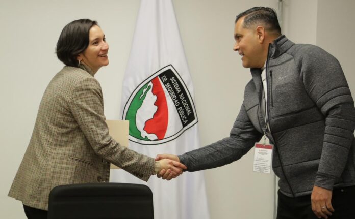 24-10-2024 Se reúne Secretario de Seguridad Pública con titular del Secretariado Ejecutivo para acordar esfuerzos conjuntos (2)