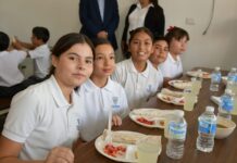 Apoya Estado con alimentación a 85 estudiantes en situación de vulnerabilidad de Camargo