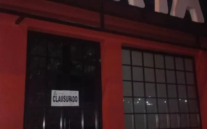 clausurado estatal