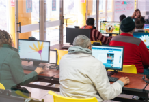 Municipio reanuda cursos de computación para adultos mayores en la Mediateca Municipal