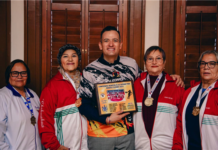 Recibe Bonilla a deportistas chihuahuenses en Presidencia Municipal