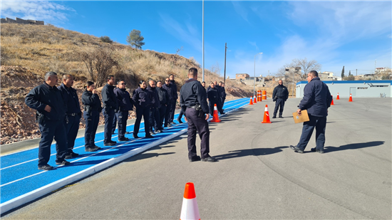 policía