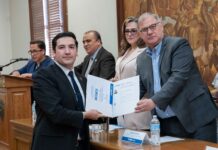 Certifican a 30 servidores públicos en prevención de la corrupción y legalidad