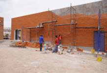 Reportan avance del 85% en construcción de auditorio de usos múltiples del Centro San Quintín