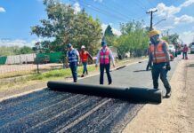 Supervisan autoridades rehabilitación de la carretera Meoqui-Julimes