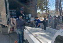 Entregan material de construcción a 18 escuelas de Jiménez
