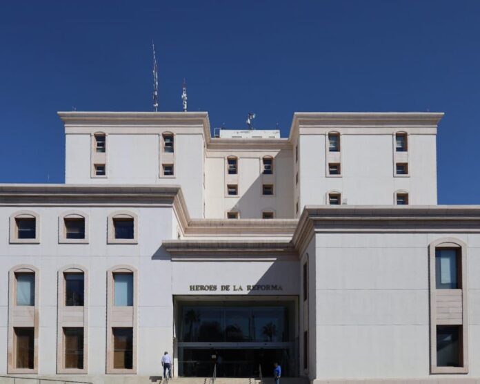 heroes de la reforma hacienda