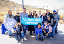 Continúa DIF Municipal entregando donaciones de “Abrigos que abrazan’ en zonas urbanas y rurales de Chihuahua