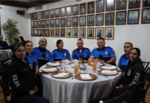 Reconoce COCENTRO con posada a policías municipales y bomberos por brindar seguridad