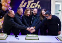 Condecora UTCH Sur a personal con 5 y 10 años de servicio