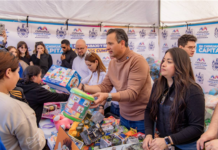 Participa Marco Bonilla en entrega de juguetes recolectados durante el Juguetón