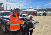 Lleva Protección Civil apoyos a familias de El Vergel afectadas por bajas temperaturas