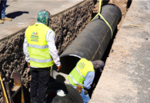 Moderniza Municipio línea de agua potable en área de construcción de Gaza de Incorporación de Teófilo Borunda y Periférico de la Juventud