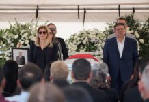 Maru Campos encabeza homenaje póstumo a elementos de la AEI