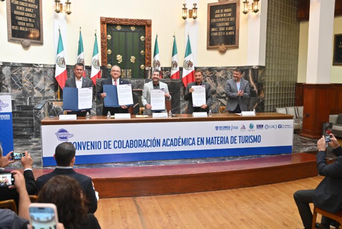Firma Secretaría de Turismo convenio de colaboración académica