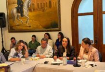 Se reúne Estado con organizaciones de la sociedad civil para atender desplazamiento forzado interno