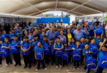 Apoya Marco Bonilla la economía de las familias: Mi Bolsa Escolar llegará a 287 primarias con mochilas y útiles