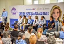 Inicia DIF Estatal entrega de 1,385 auxiliares auditivos y 877 lentes adaptados en todo el estado