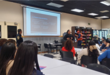 Imparte Policía Municipal clases de defensa personal a mujeres de la industria manufacturera