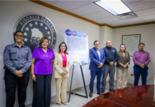 Funcionarios municipales fortalecerán atención a familias en violencia tras convenio con FGE