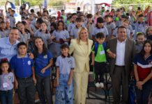 Maru Campos encabeza arranque oficial del ciclo escolar 2026-2027
