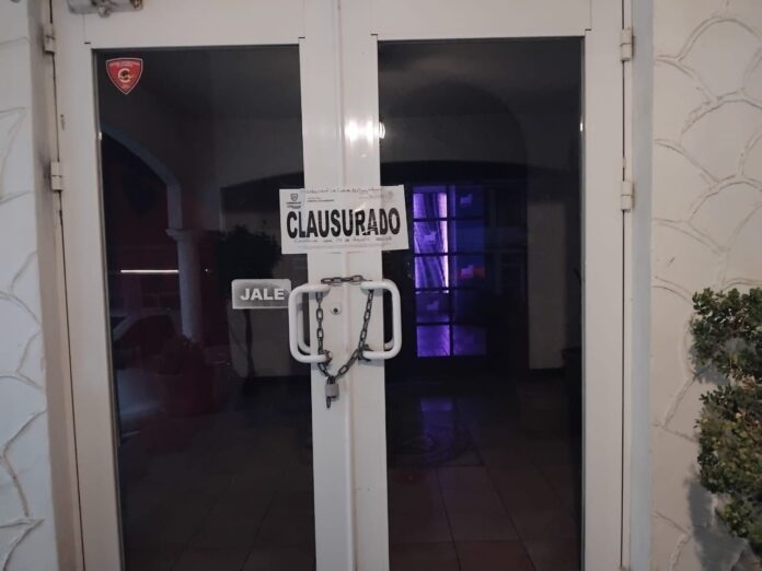 clausurado estatal