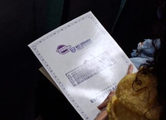 Entrega Gobierno del Estado escrituras a 100 familias de Ciudad Juárez escrituras