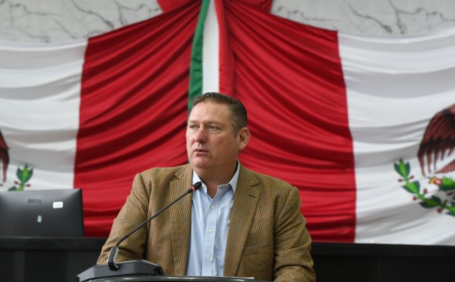 Carlos Olson