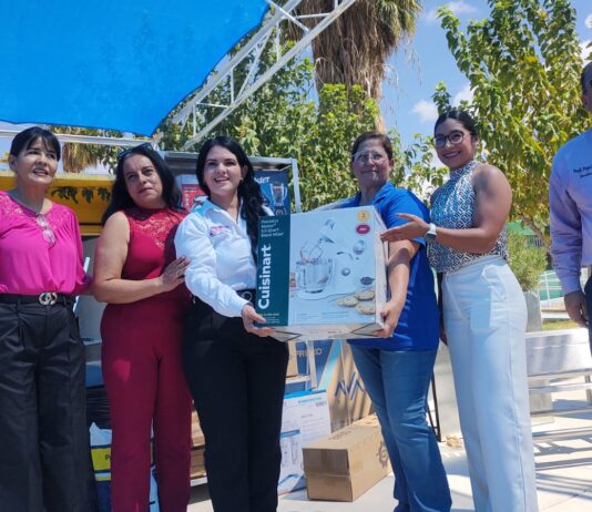Entrega DIF Estatal equipamiento para comedores de Ojinaga y Buenaventura