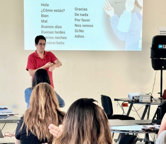 Capacitarán en Lengua de Señas Mexicana a 455 docentes de Educación Especial