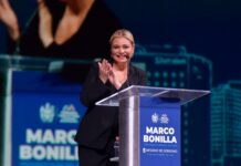 Maru Campos acompaña al alcalde Marco Bonilla en su Quinto Informe de Gobierno